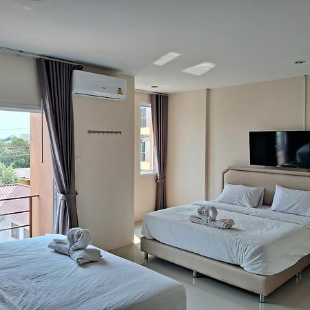 เคทู เกสเฮาส์ Hotel Chonburi Exterior foto